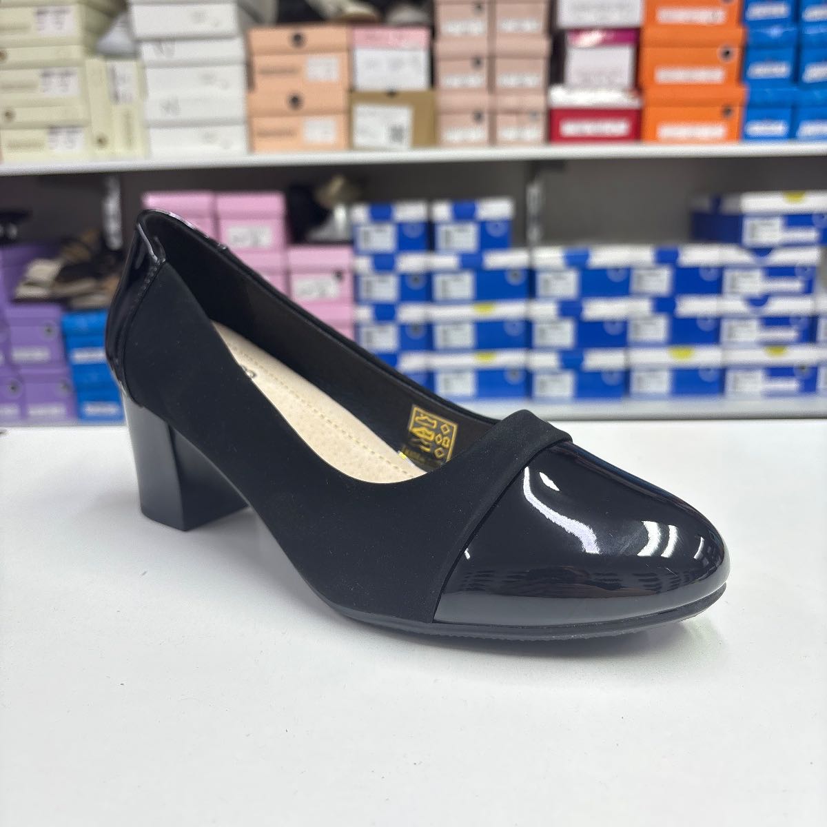 Pantofi Dama 130 Q169 comozi, negri, toc gros